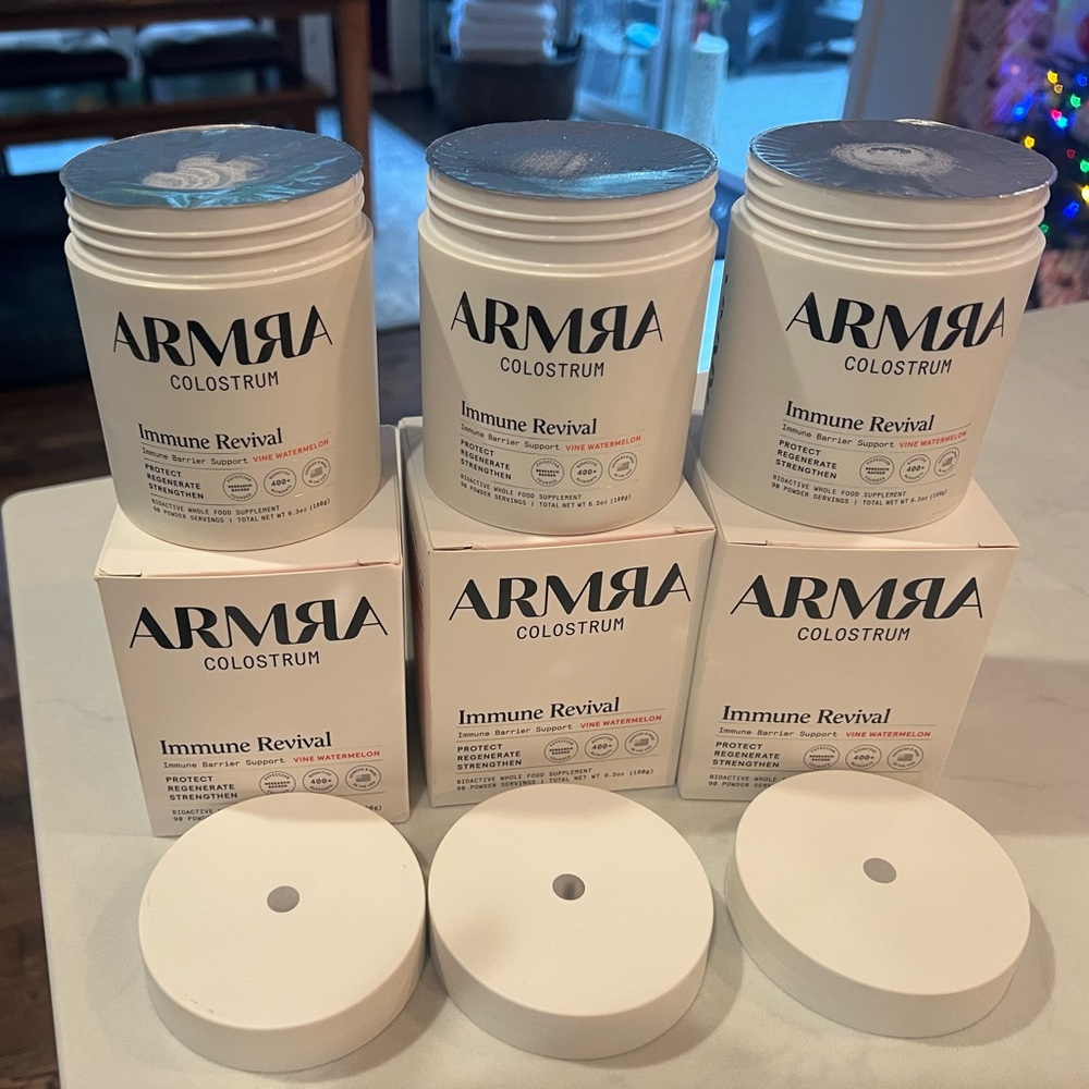 NWT ARMRA COLOSTRUM